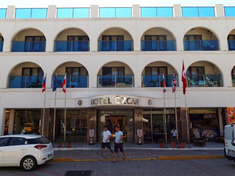 Oz-Can Hotel Turunç Exteriör bild